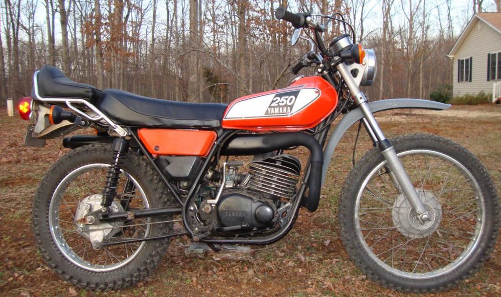 1975 Yamaha DT250 Enduro rcycle.com