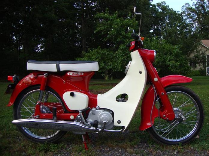 1964 Honda 50 CA110 Step Through rcycle.com