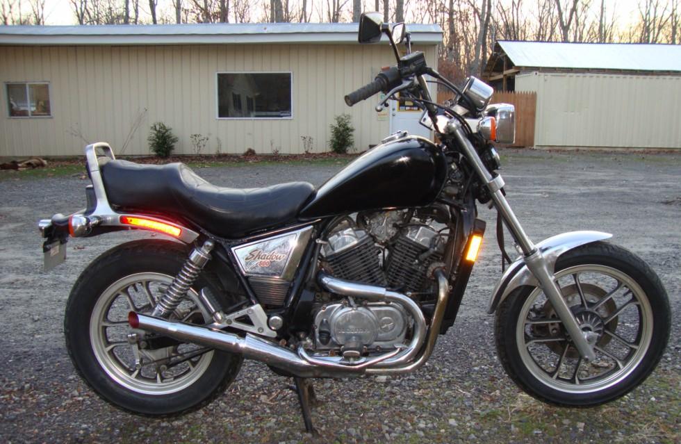 1983 Honda Shadow VT500C rcycle.com