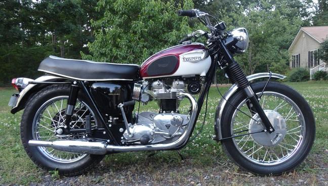 1967 Triumph Bonneville T120R by rcycle.com